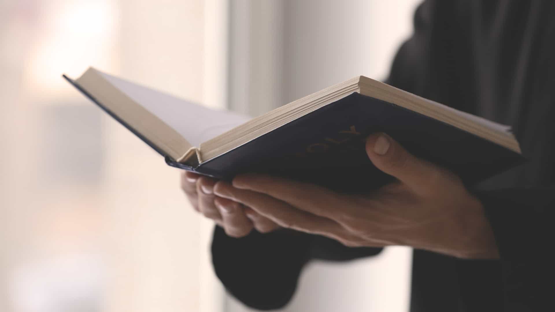 The Public Reading of Scripture